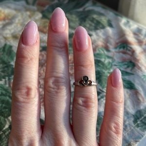 Claddagh Midi Ring in Silver